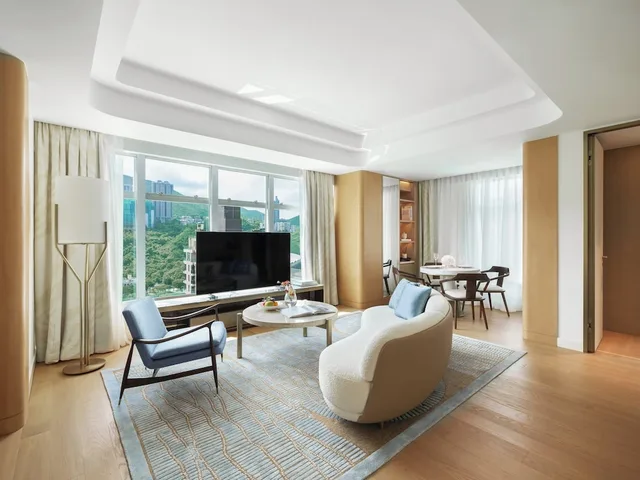بنتهاوس بسرير كينج وسريرين منفصلين بغرفتي نوم، Lanson Place Hotel 2/6