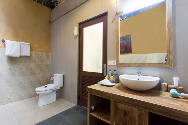 غرفة ديلوكس بسرير مزدوج بإطلالة على الحديقة، Puri Payogan Villa 5/5