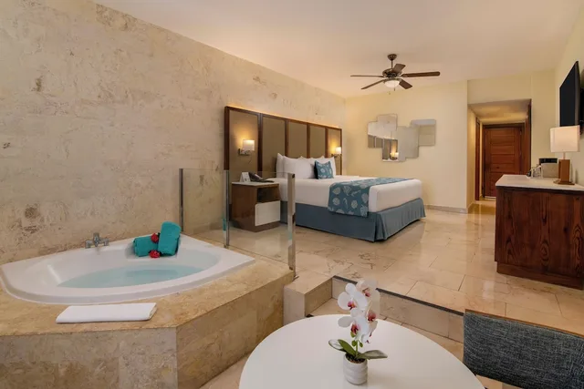 جناح بريميوم جونيور بسريرين مزدوجين بإطلالة على البحر بجاكوزي، Impressive Premium Punta Cana 6/6