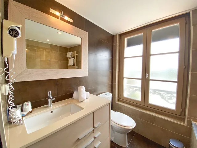 غرفة ديلوكس بسرير كوين، Best Western Le Cheval Blanc 3/4