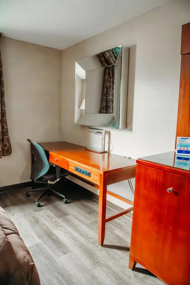 غرفة بسريرين مزدوجين، Country Garden Suites 10/10
