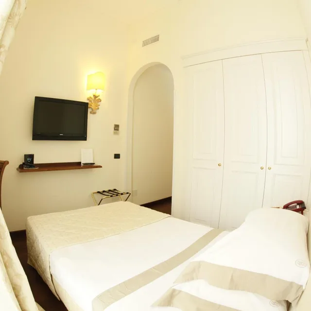 غرفة مفردة، Grand Hotel Di Lecce 1/12