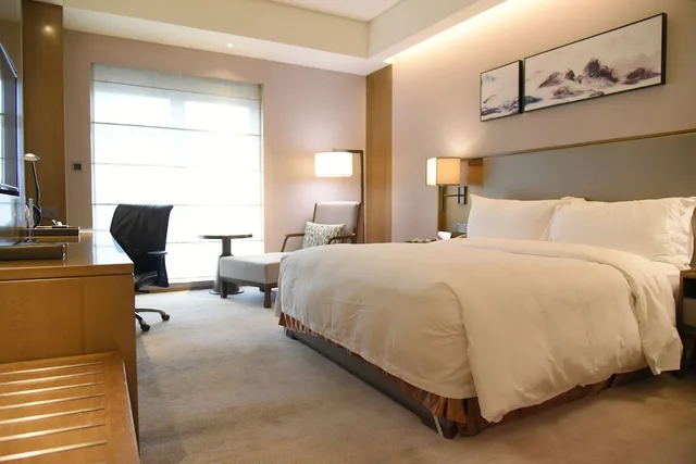 غرفة تنفيذية مفردة بسرير كينج، Doubletree By Hilton Hotel Shiyan 4/10