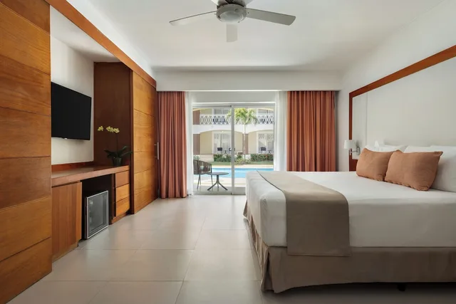 Sun Club, Junior Suite, Deluxe, King Bed، Sunscape Coco Punta Cana 1/1