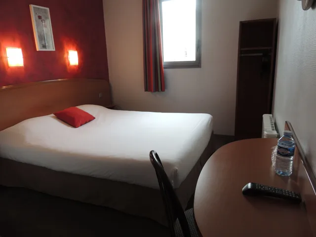 غرفة كومفورت بسرير مزدوج، HOTEL NOVELLA CONFORT NANTES EST THE ORIGINALS CITY 3/6