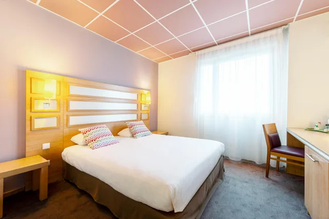 غرفة قياسية بسرير كينج، Hotel Campanile Metz Nord - Talange 5/10