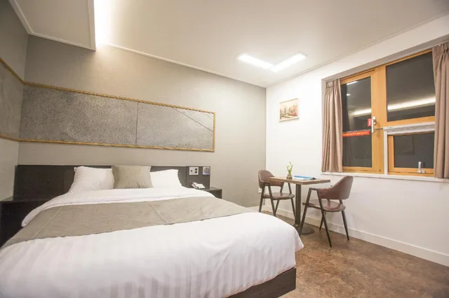 غرفة بسرير مزدوج بشرفة، Hotel Major 2 1/3