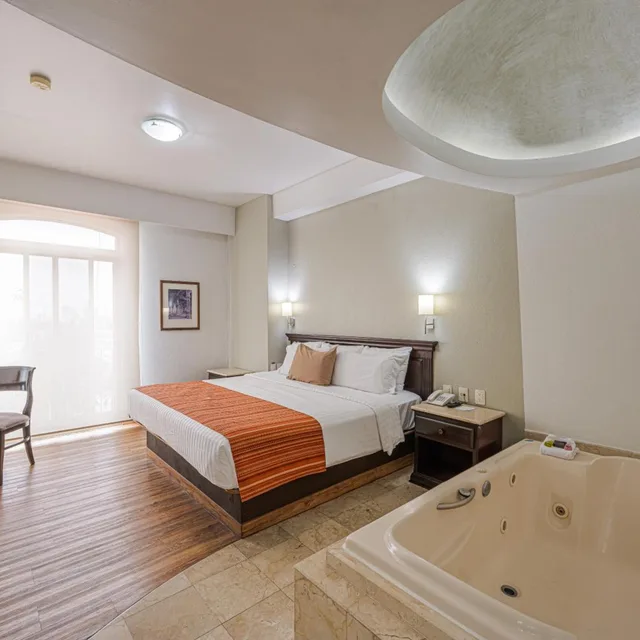 Room, Queen Bed, Hot Tub, HG HOTEL 6/10