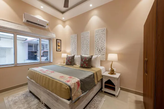 جناح جونيور، juSTa Luxe Kashi Parampara, Varanasi 1/10