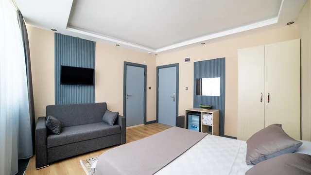 غرفة ديلوكس بسرير مزدوج بإطلالة على المدينة، Blue Marina Hotel & SPA 4/8