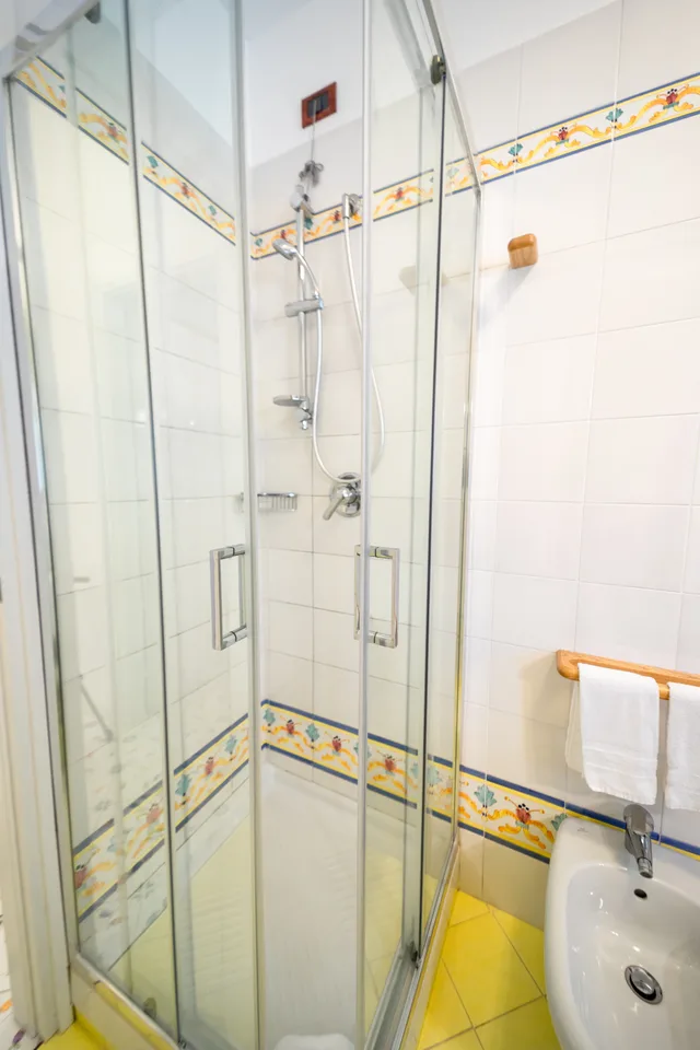 غرفة قياسية بسرير مزدوج، Club Residence la Castellana 5/6