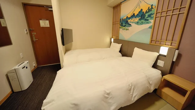 Japanese, Hollywood, Twin Beds, Smoking، Dormy Inn Akihabara 1/1