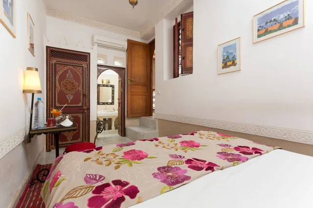 غرفة ديلوكس بسرير كوين بإطلالة على الفناء، Riad Melhoun Spa 7/10