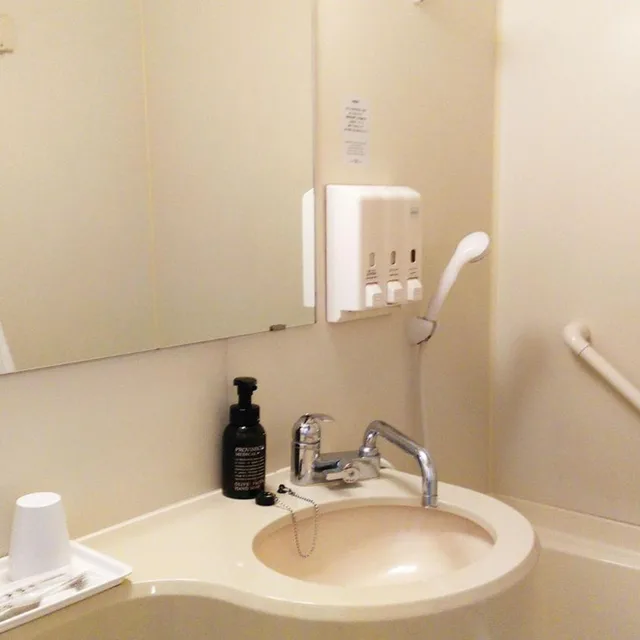 غرفة بسريرين منفصلين، Toyoko Inn Tokyo Shinjuku Kabukicho 2/4