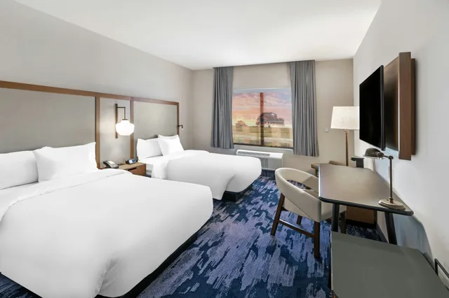 room, 2 queen beds, Fairfield Inn & Suites Houston Memorial City Area 2/5