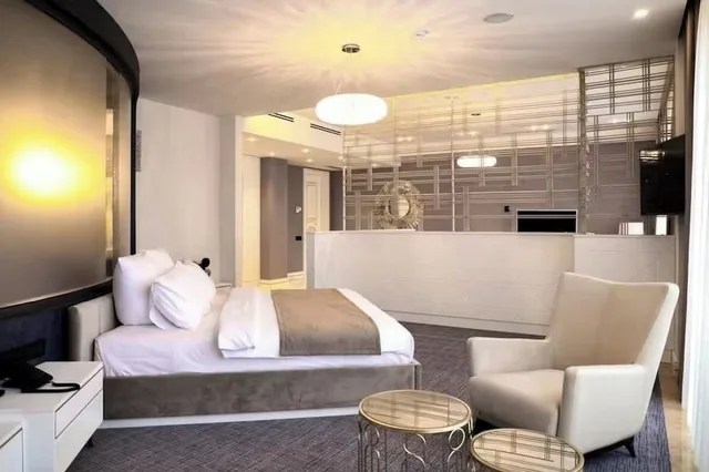 Luxury, King Bed, Aghababyan S Hotel 1/9
