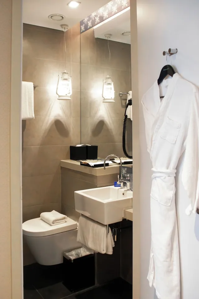 غرفة ديلوكس بسريرين منفصلين، Mercure Singapore On Stevens 4/4