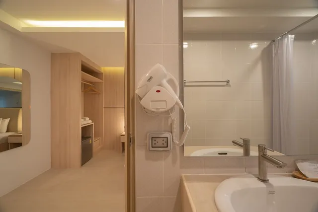 غرفة غراند بسرير كينج، Bedline Hotel - SHA Certified 4/5
