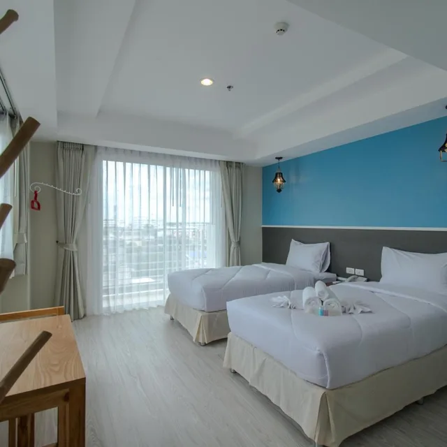 جناح جونيور بسريرين منفصلين، Prachuap Grand Hotel 2/5