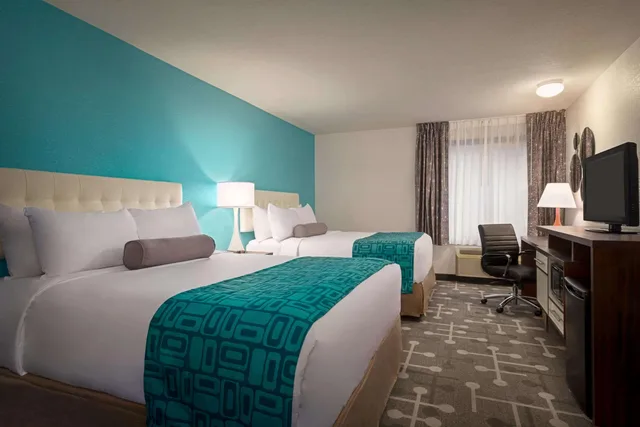 غرفة بسريرين كوين لذوي الإعاقة، Holiday Lodge, Appleton 1/1