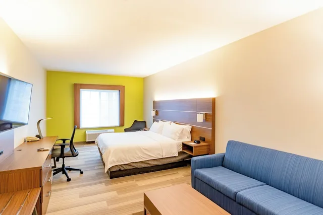 غرفة قياسية بسرير كينج لذوي الإعاقة، HOLIDAY INN EXPRESS HEREFORD 1/2