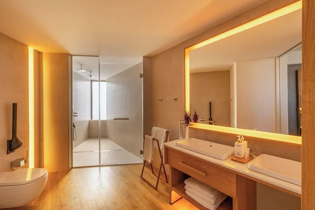 Supreme, King Bed، Torre Melina Gran Melia 4/4