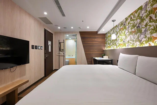 Business, Single, Double Bed, No Window, Le room Hotel Kaifeng Taipei 2/2