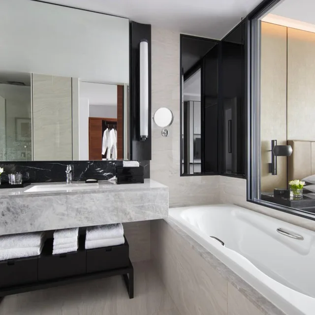 جناح مع دخول صالة النادي، Marriott Bangkok Hotel the Surawongse 6/8