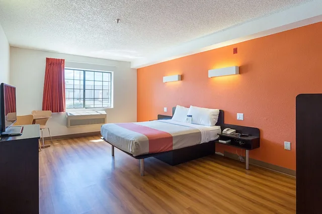 غرفة قياسية بسرير كوين لذوي الإعاقة، Motel6 Williams, AZ - West - Grand Canyon 2/9