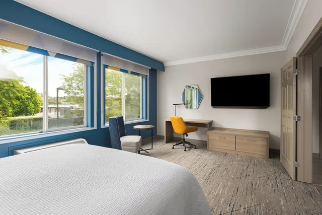 جناح بسرير كينج بغرفة نوم واحدة لذوي الإعاقة، Holiday Inn Express Hotel And Suites Paso Robles 3/6