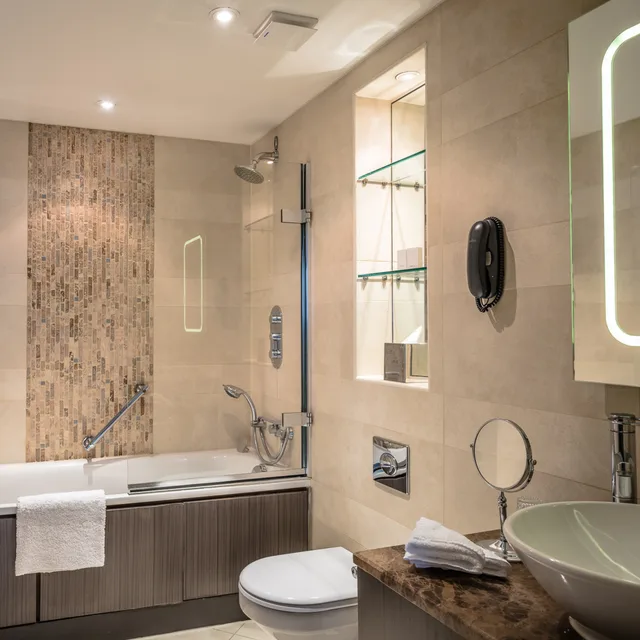غرفة تنفيذية بسرير مزدوج، The Lowndes London – A Jumeirah Partner Hotel 2/2