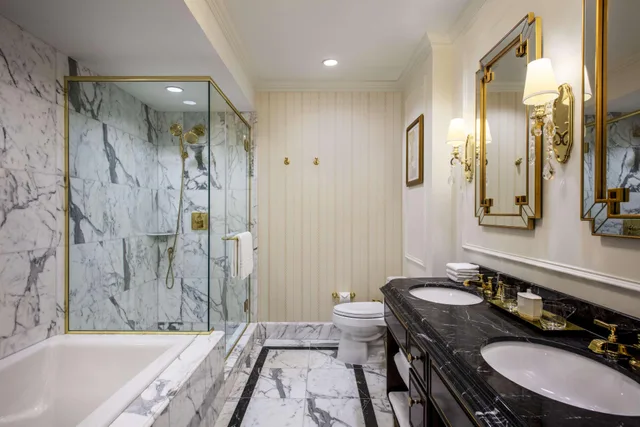 Junior Suite, Waldorf Astoria Washington DC 4/4