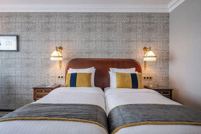 غرفة سوبيريور بسريرين منفصلين، Hotel Barsey By Warwick 1/5