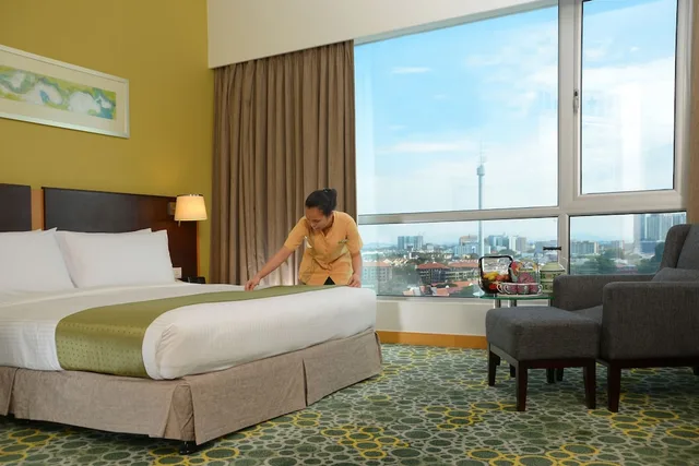 جناح بسرير كينج بإطلالة على المدينة، Holiday Inn Melaka 2/3
