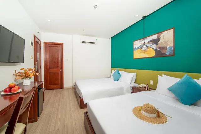 Deluxe, Triple, May Beach Hotel 1/4