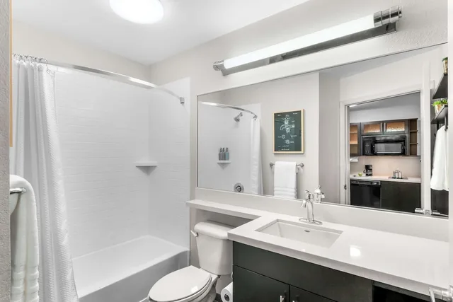 استوديو بسرير كينج، Sonesta Simply Suites Austin South 5/6