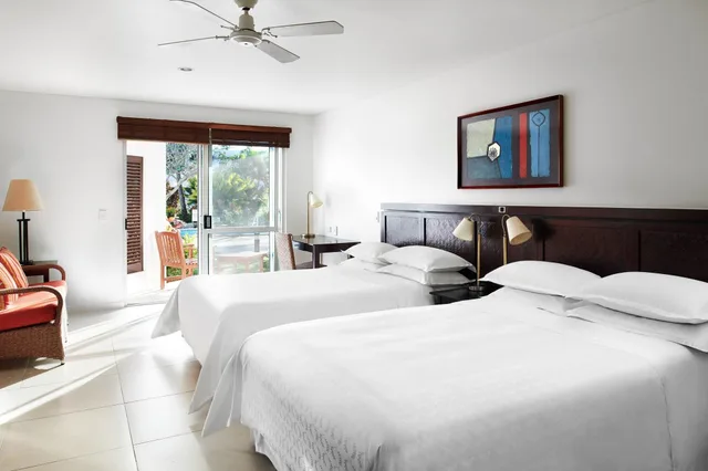 فيلا بسرير كينج بإطلالة على المسبح، SHERATON DENARAU VILLAS 2/8