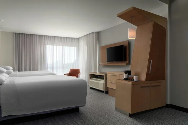 Suite, 2 Queen Beds, Sofa, Courtyard By Marriott Fayetteville Fort Bragg Spring Lake 2/8