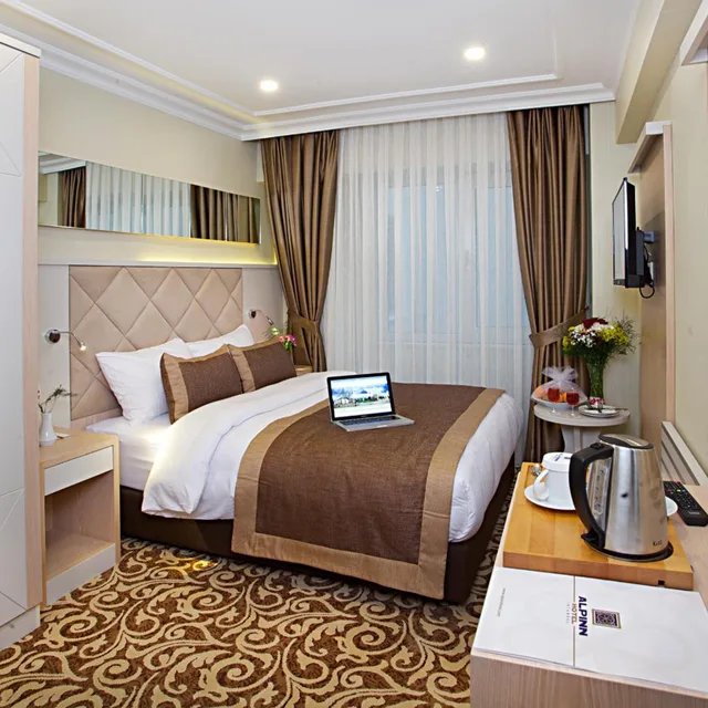 غرفة بسرير مزدوج، Alpinn Hotel 4/6
