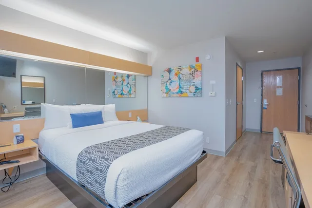 غرفة بسرير كوين لذوي الإعاقة، Microtel Inn And Suites of Albertville 2/10