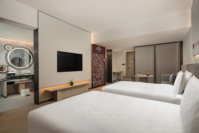 Kids Suite, Theme, Family, 1 Single and 2 Double Beds, Ocean View، Hualuxe Sanya Yalong Bay Resort 1/4