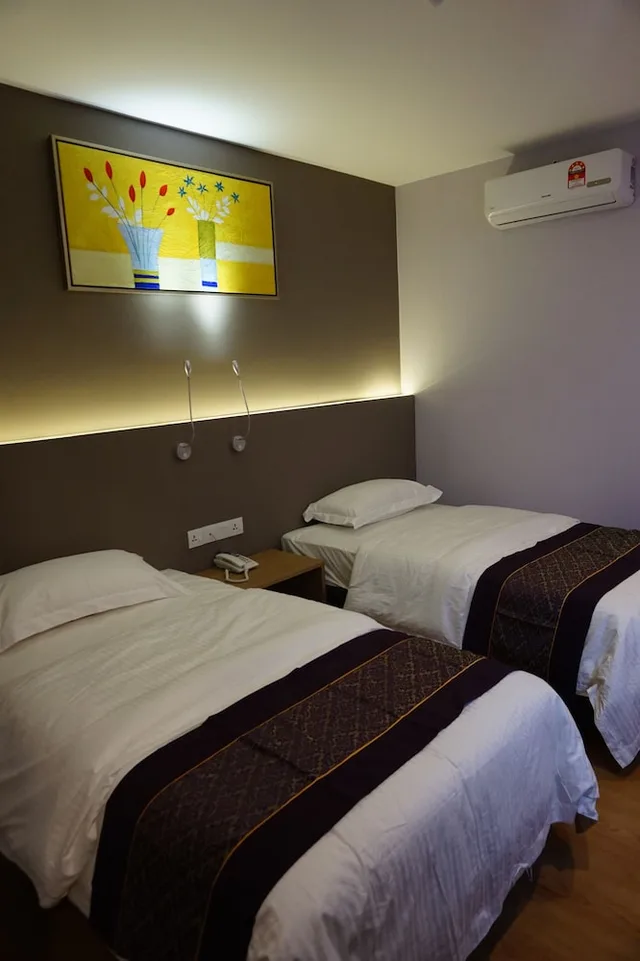 غرفة قياسية بسريرين منفصلين، Super 8 Hotel @ Georgetown 1/6