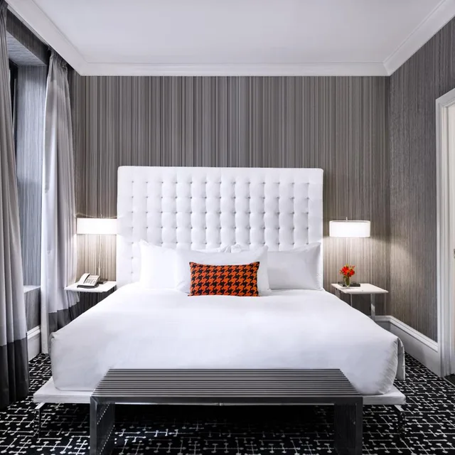 Studio, King Bed, Sofa, Moderne Hotel Nyc 1/5