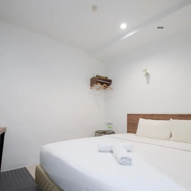 Standard, King Bed, No Window، T Hotel Kuala Perlis 2/3