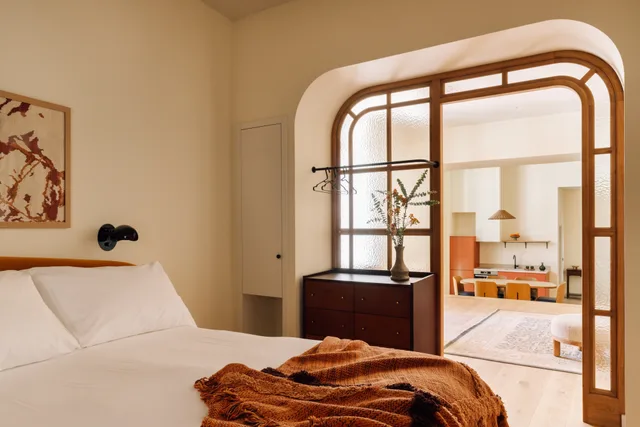 Santa Joana, Residence، Locke de Santa Joana 4/7
