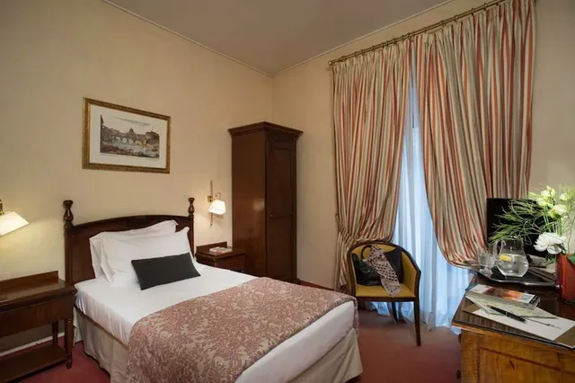 غرفة مفردة كلاسيكية، Colonna Palace Hotel 1/7
