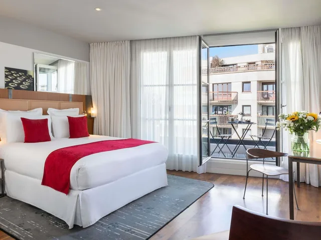 غرفة ديلوكس بسرير كينج بشرفة، Boutet Bastille Hotel Paris - MGallery Collection 2/4