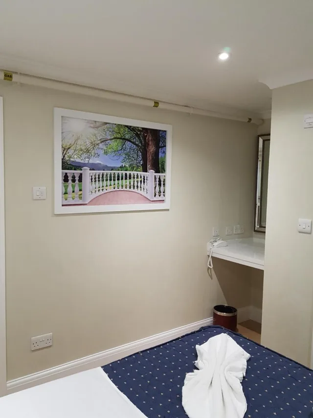 Room, Double Bed, Private Bathroom, Central Hotel 4/10