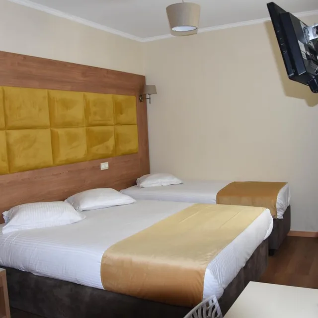 Comfort, Triple, Sun Hotel 2/10