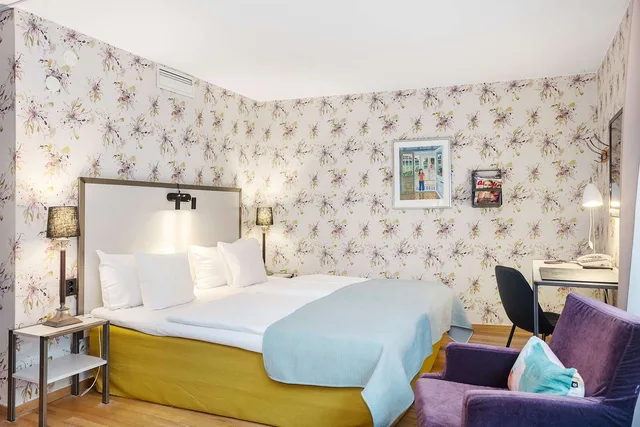 غرفة عائلية بسرير بطابقين مفردة بسريرين منفصلين، Best Western Plus Hotel Noble House 1/2